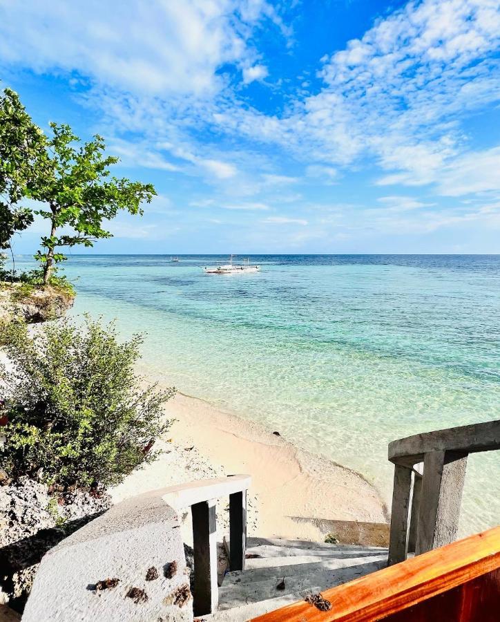 White Bada Guesthouse Siquijor Exterior photo