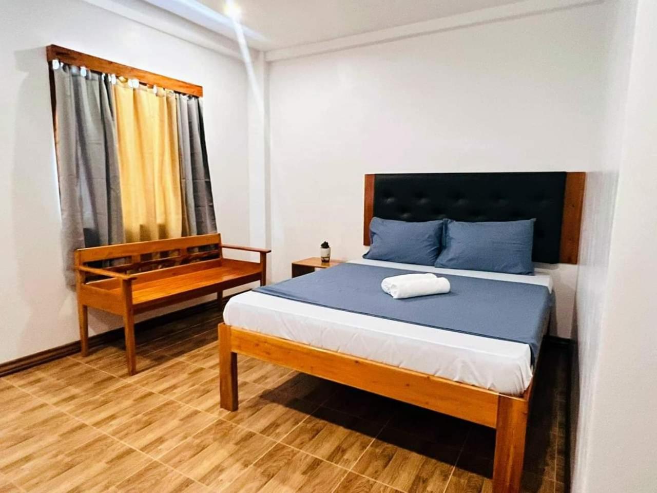 White Bada Guesthouse Siquijor Room photo