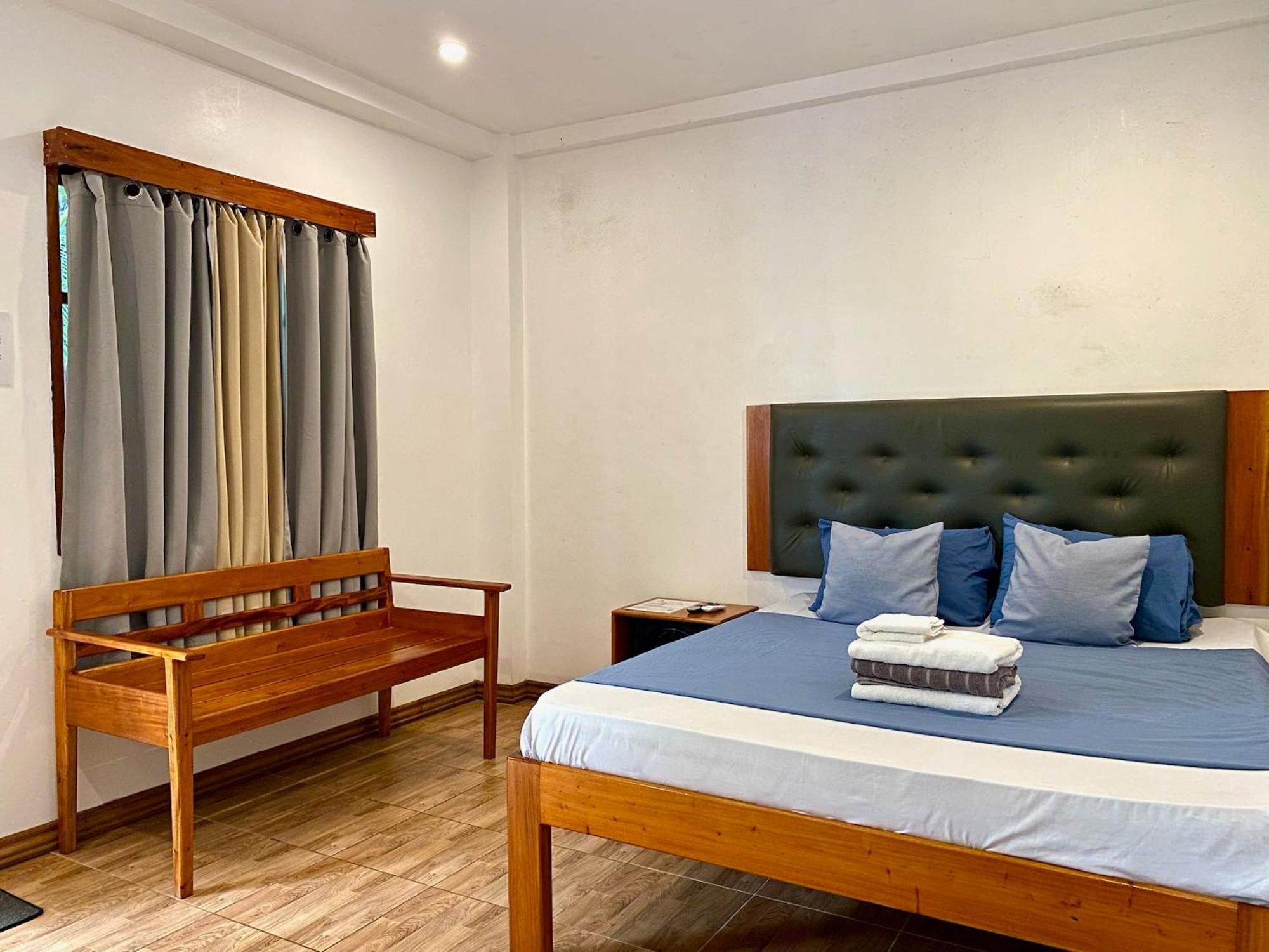 White Bada Guesthouse Siquijor Exterior photo